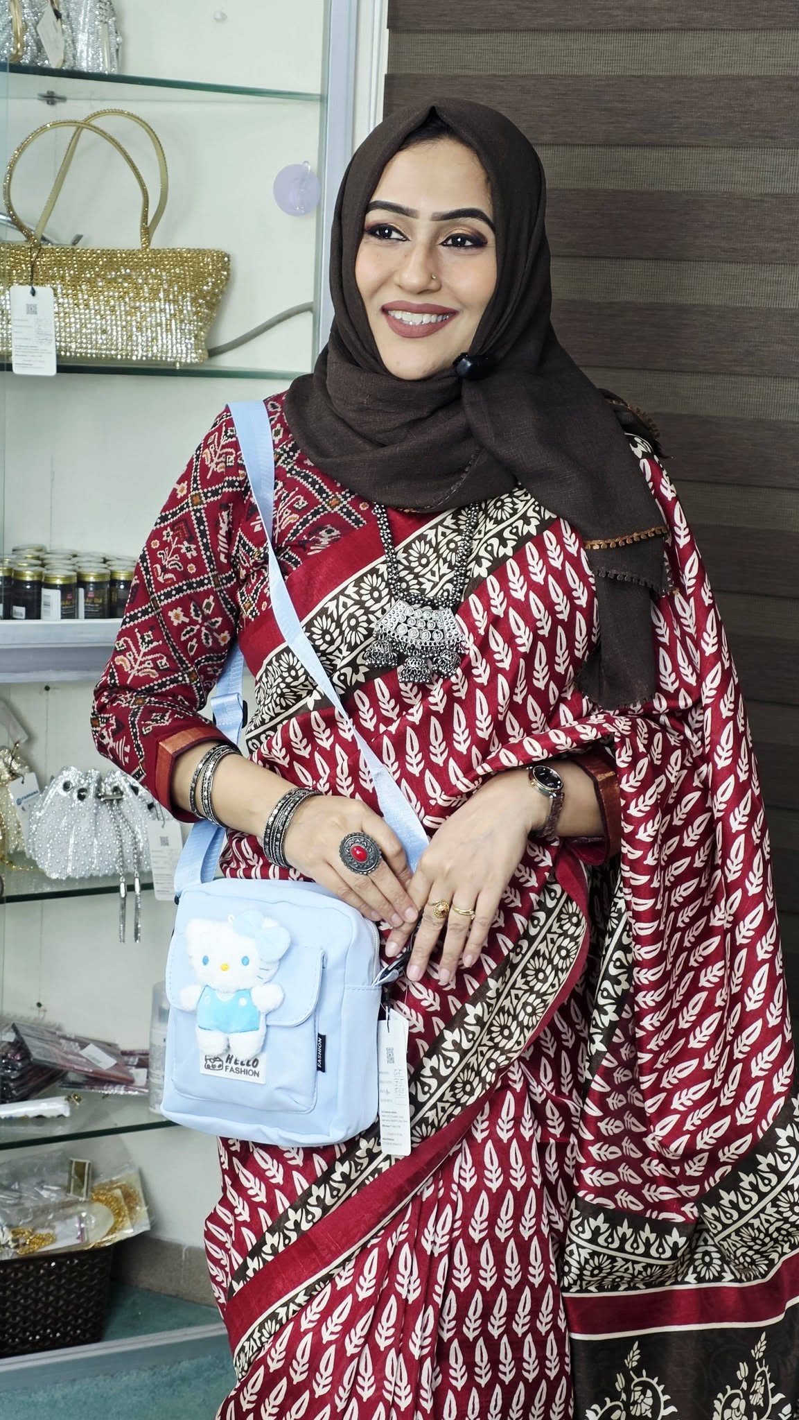 Hello Fashion Premium Fabric Mobile Bag