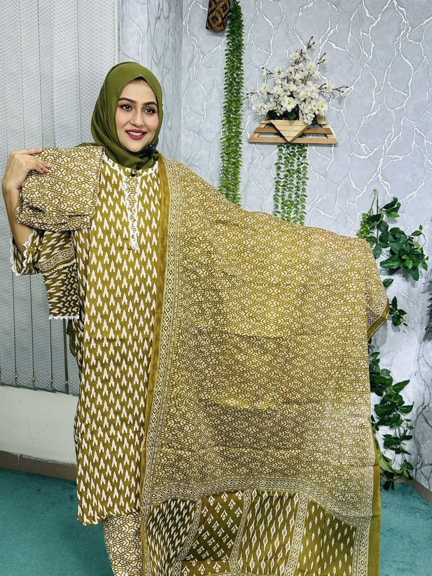 Cotton Fabrics Olive & Baise Printed Three_pecs