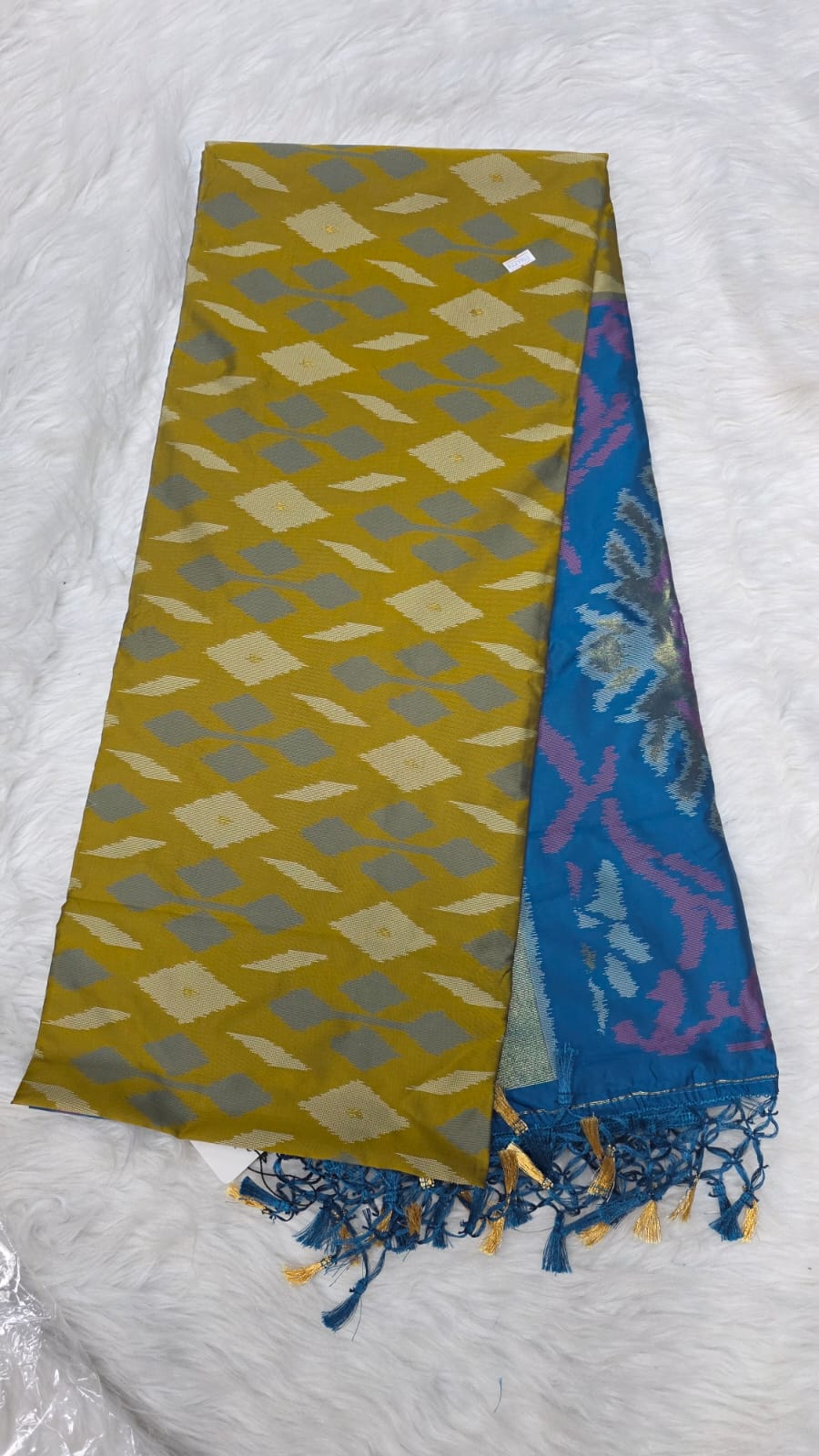 Katan Ikkat Saree