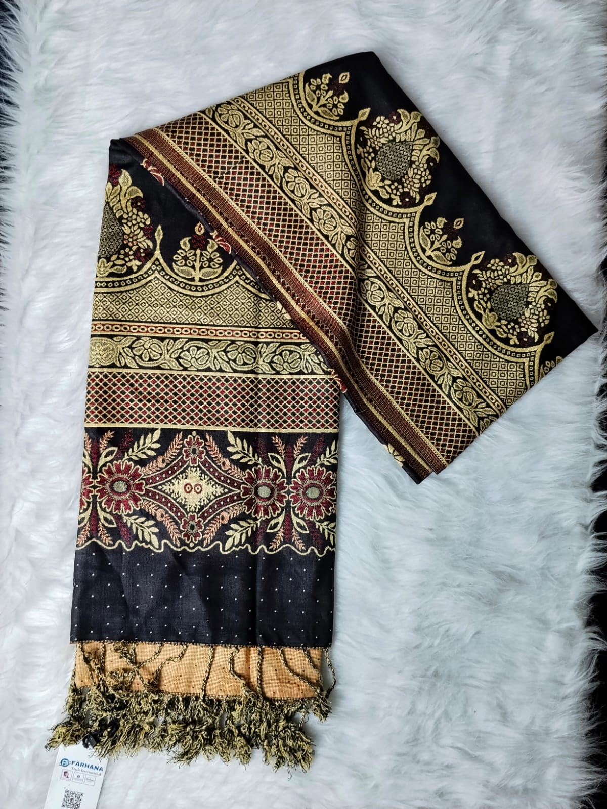 Ladies Kashmiri Printed Woolen Shawl