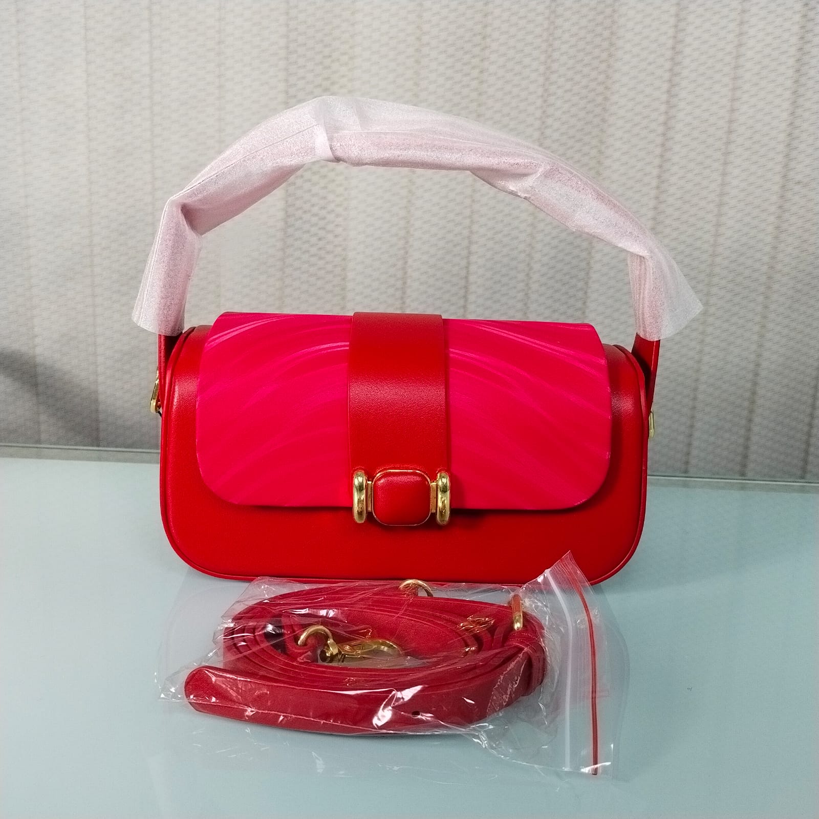 Luxurious Leather Mini Hand Bag (W1016-1)
