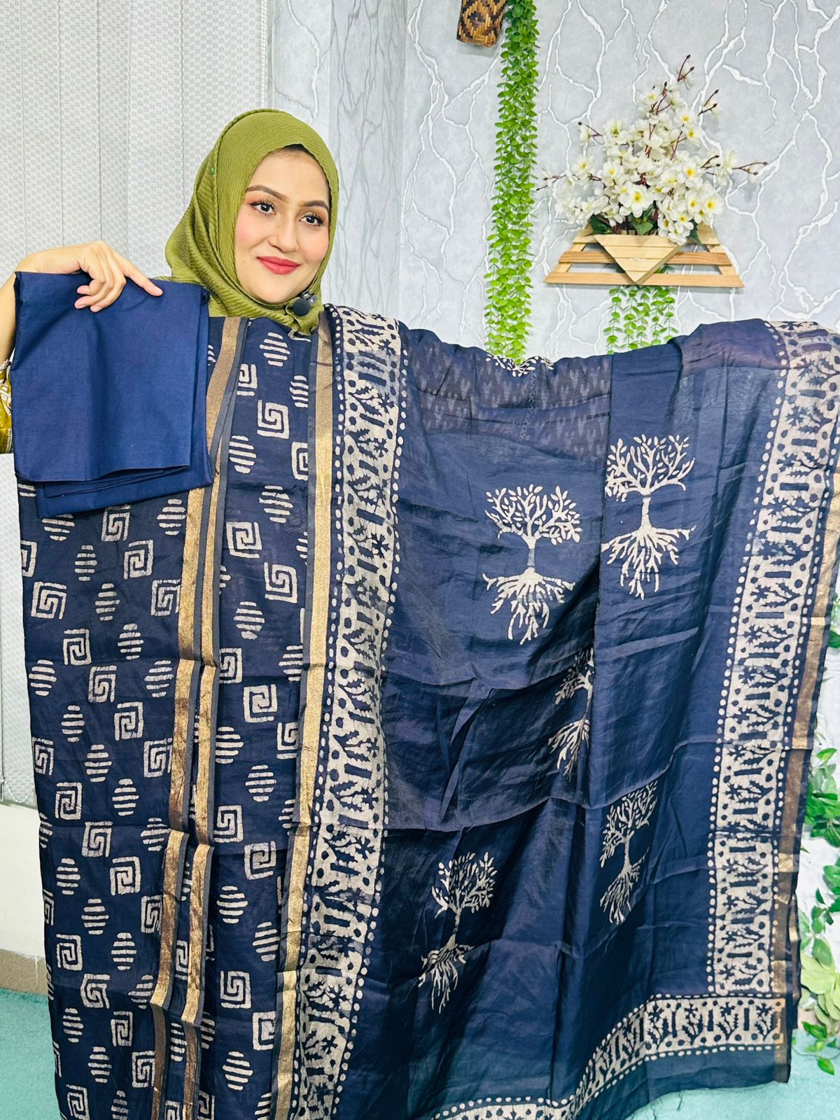 Maheshwari Batiks Cotton Fabrics Blue Color Three Piece