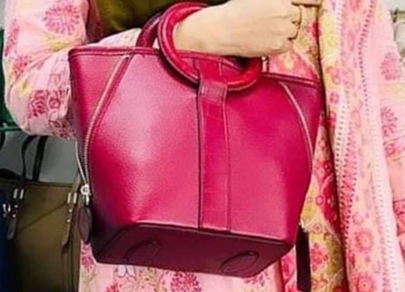 Shape Changeable Processing Leather Side Bag For Women (SP- 1780)