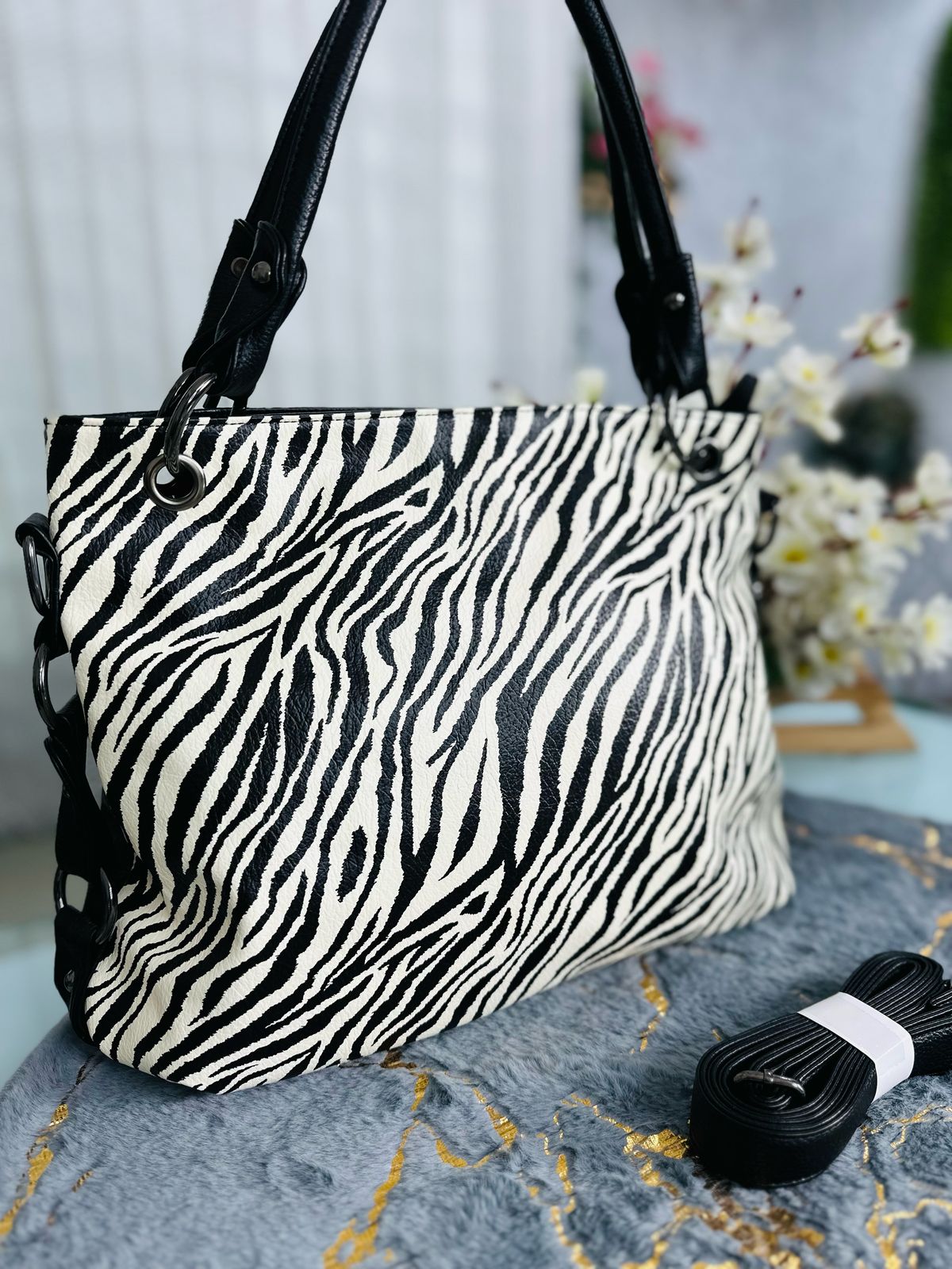 Stylish Ladies Tote Bag Zebra Print
