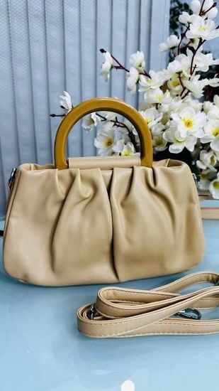 Picture of Smooth & Sleek Surface Hand Bag PU Leather Purse Hand Purse 