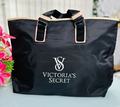 Picture of Victorias Secret Brand Parachute Fabrics Travel Bag (Single Zipper)