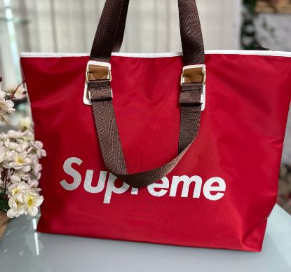 Picture of Supreme Red Brand Parachute Fabrics Travel Bag (Single Zipper)