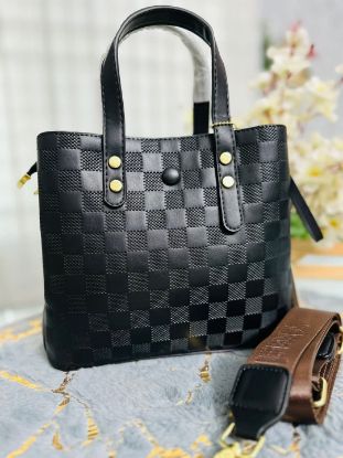 Picture of Y Me Nuo Premium Leather Black Bag (with key ring)