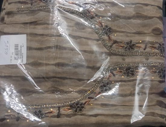 Picture of Silk Embrodary Design High Quality Three Piece 