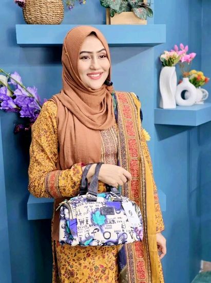 Picture of YUESITE Luxurious Hand Bag with Long Belt (8323)