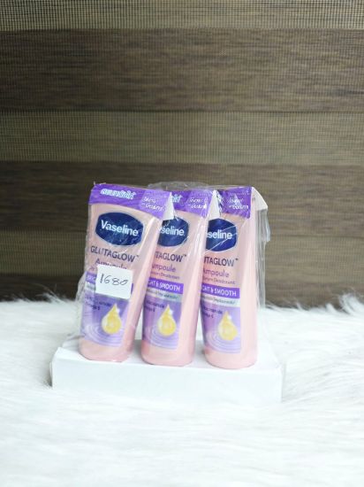 Picture of Vaseline GlutaGlow Ampoule Dry Serum Deodorant